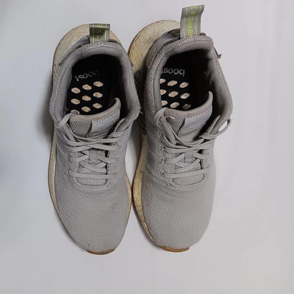 Adidas Boost The brand with the 3 stripes Men's Sneakers.  Size 9.5 - Picture 6 of 8